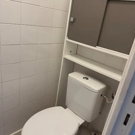Apartment Entier Avec Jardin Pour 2 A 6 Personnes Avec 2 Et Convertible Dans Le Salon *